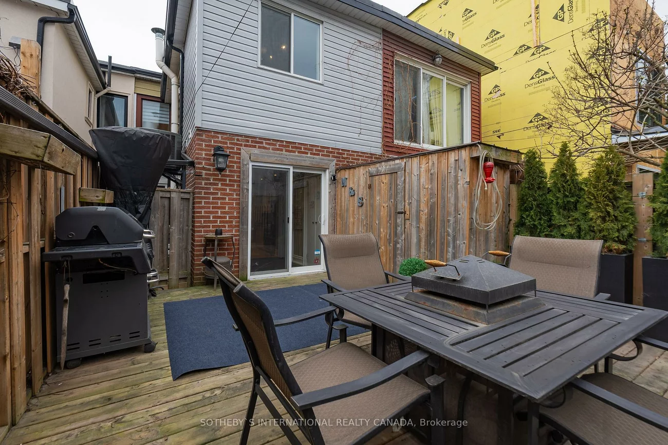 64, Foxley, Trinity-Bellwoods, Toronto