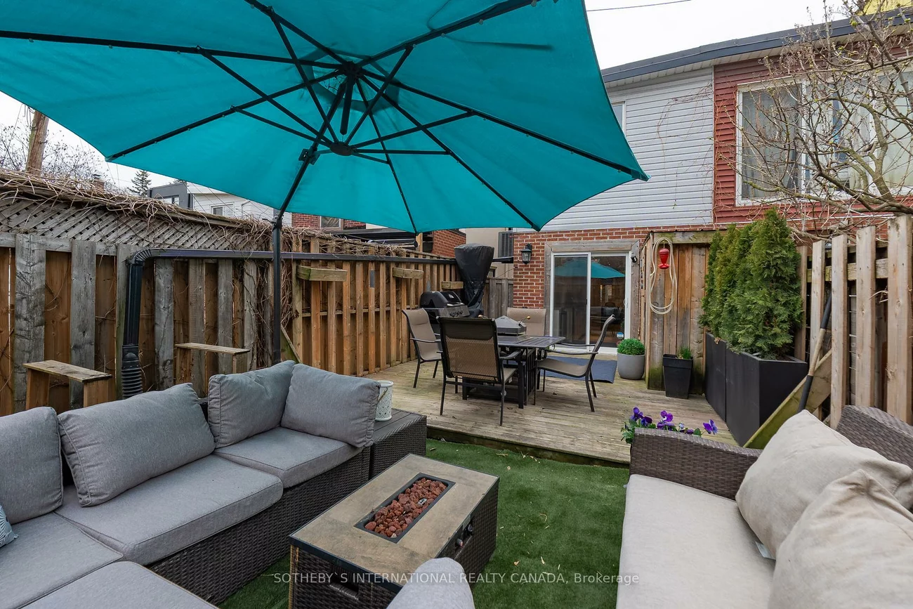 64, Foxley, Trinity-Bellwoods, Toronto