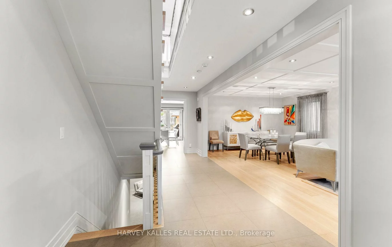 7, Dunloe, Forest Hill South, Toronto