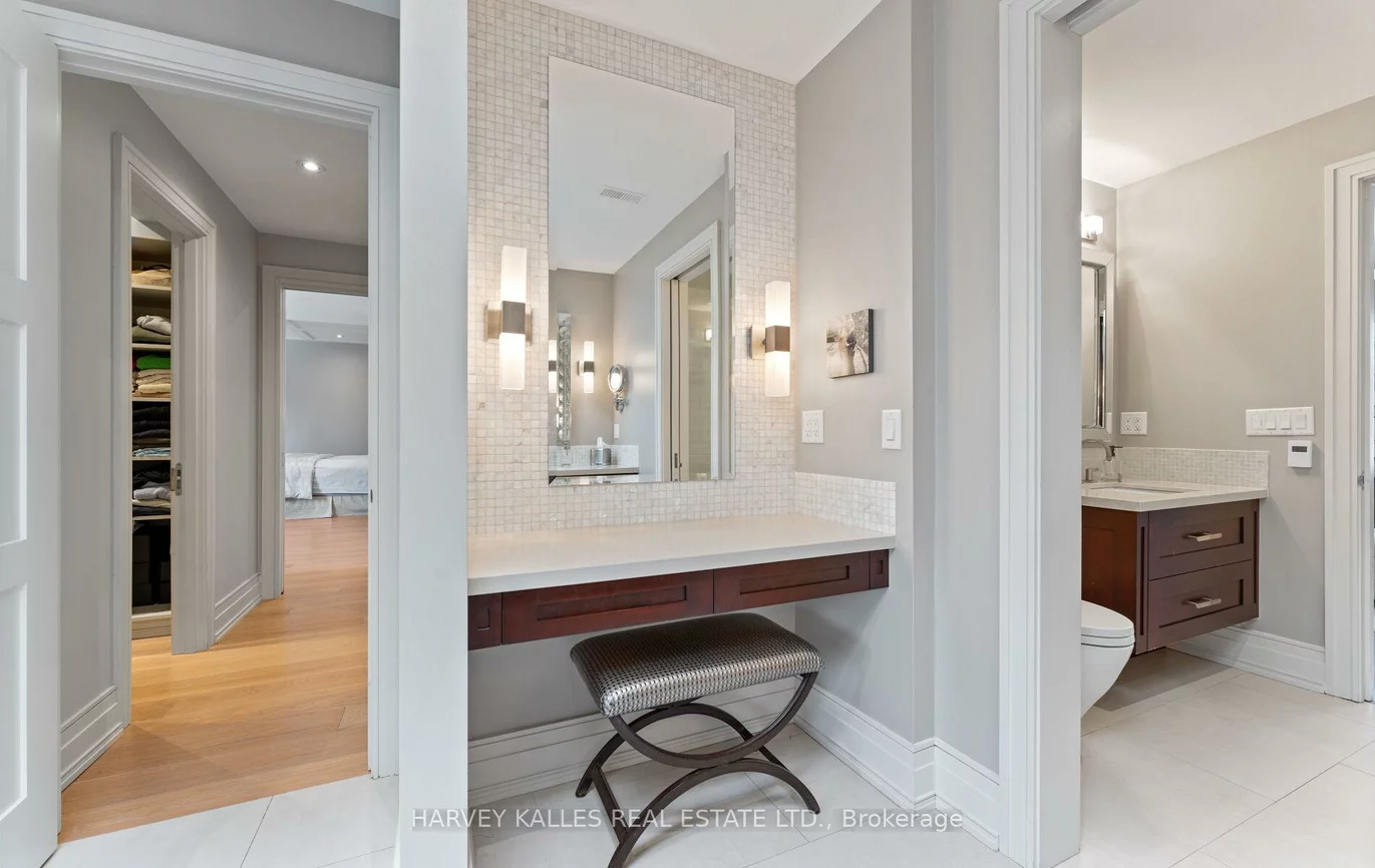 7, Dunloe, Forest Hill South, Toronto