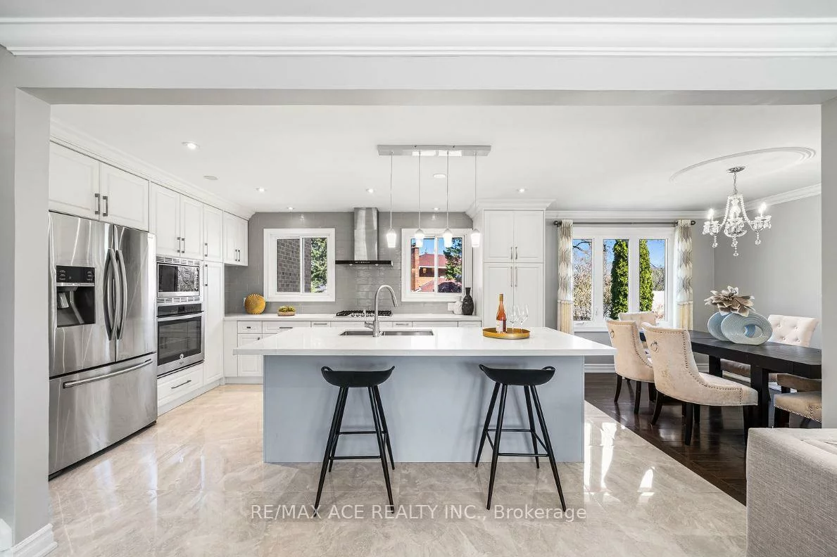 6, Oldborough, Don Valley Village, Toronto