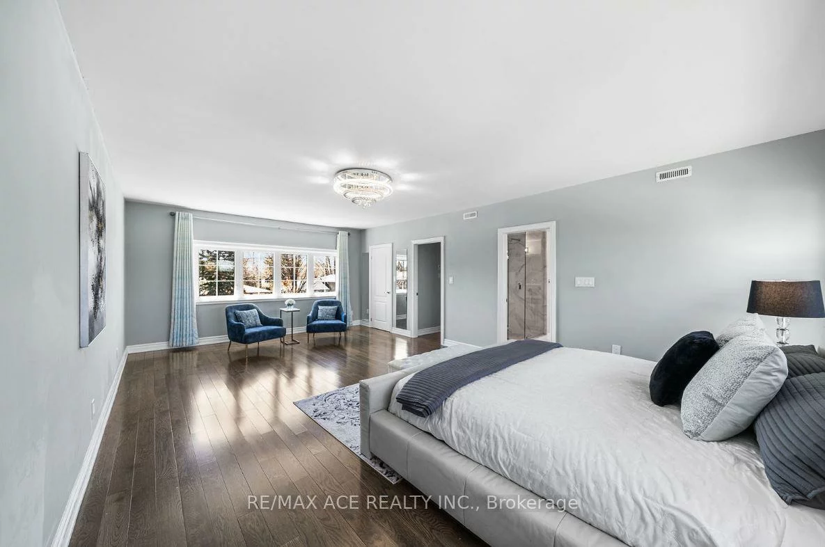 6, Oldborough, Don Valley Village, Toronto