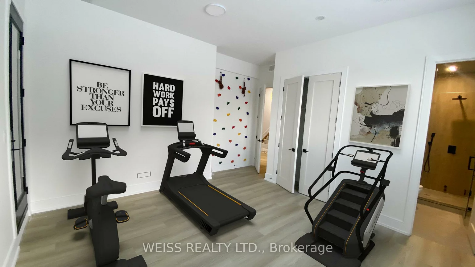 137, Bannockburn, Bedford Park-Nortown, Toronto