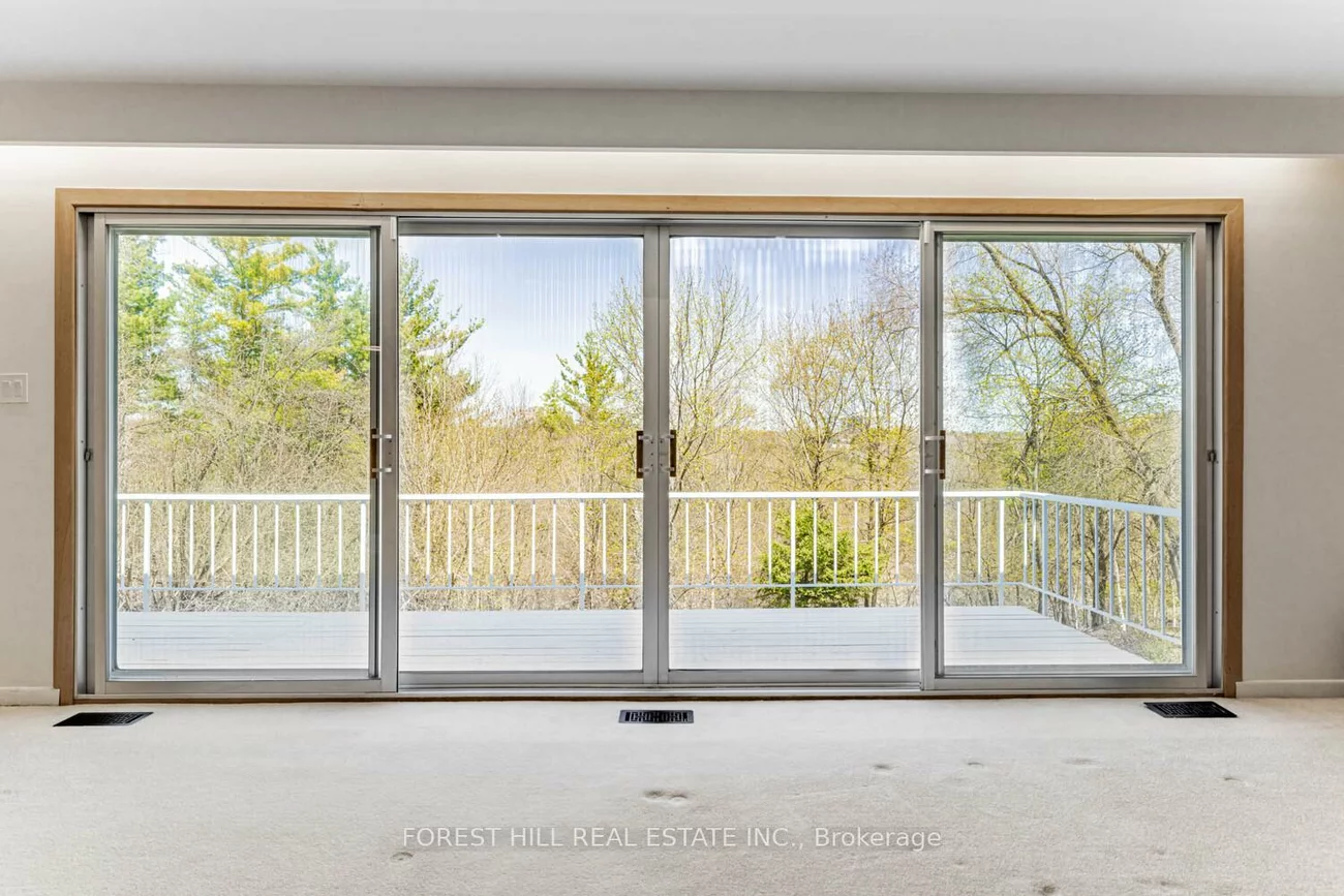 10, Courtwood, Bayview Village, Toronto