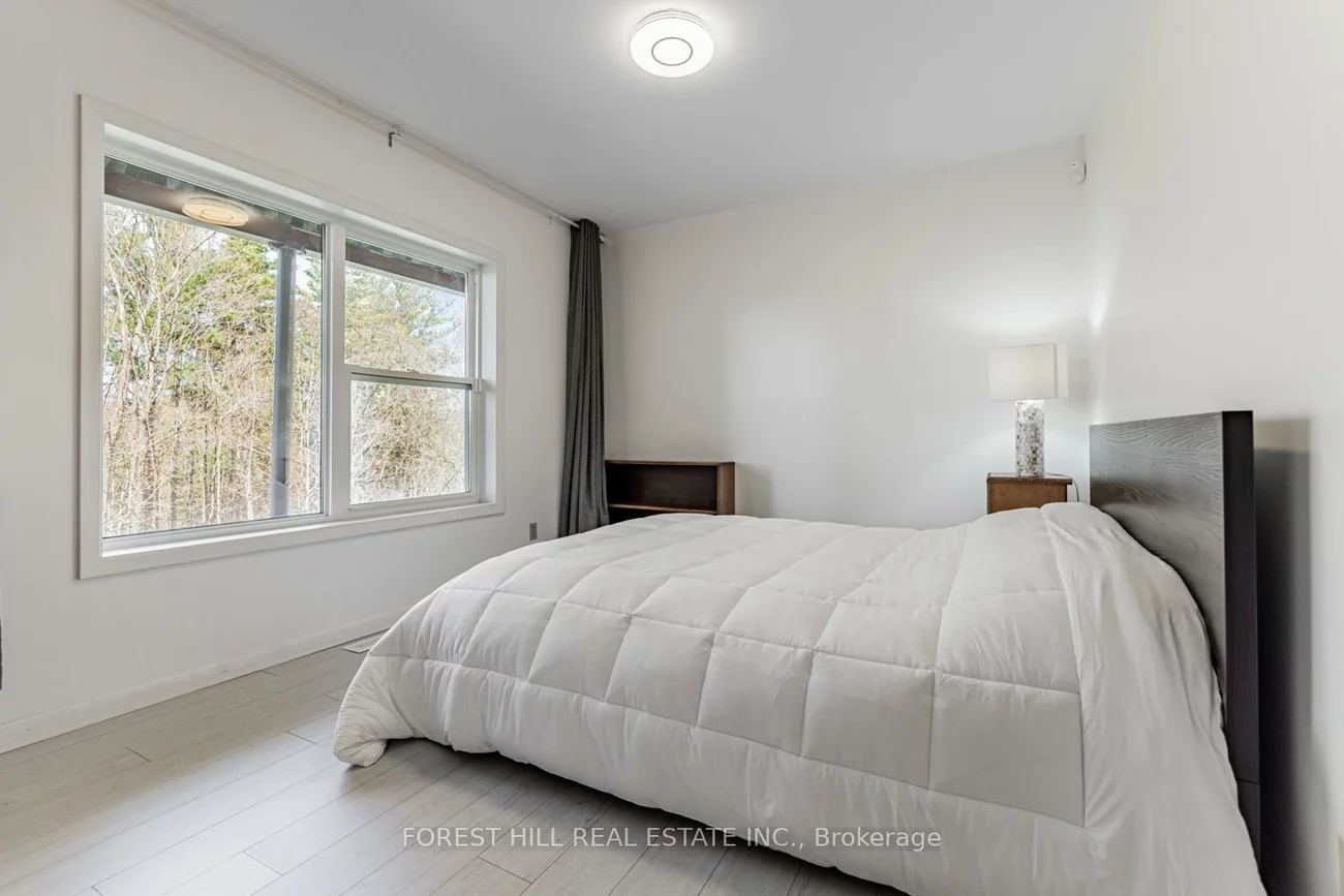 10, Courtwood, Bayview Village, Toronto