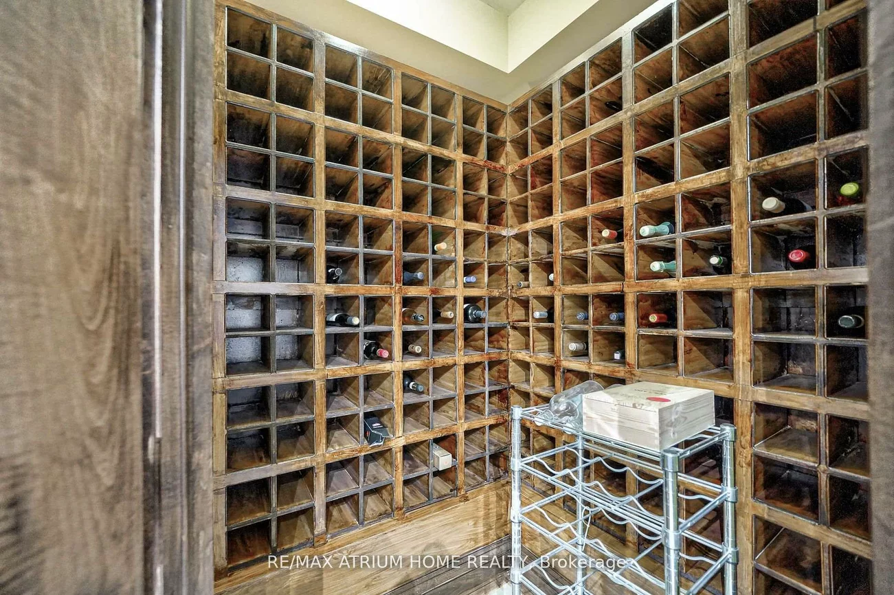 18, Heathcote, St. Andrew-Windfields, Toronto