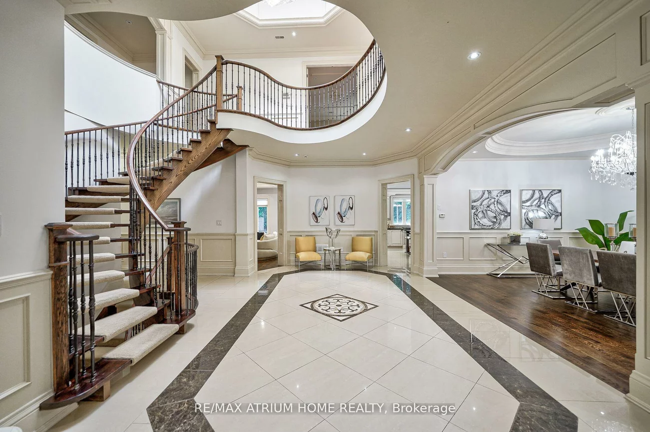 18, Heathcote, St. Andrew-Windfields, Toronto