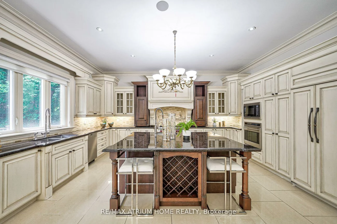18, Heathcote, St. Andrew-Windfields, Toronto