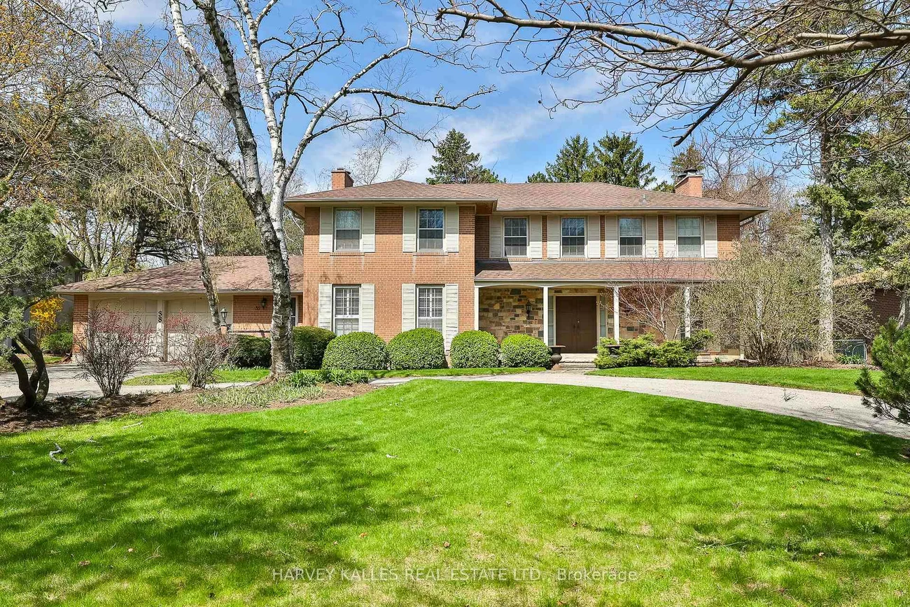 38, Fifeshire, St. Andrew-Windfields, Toronto