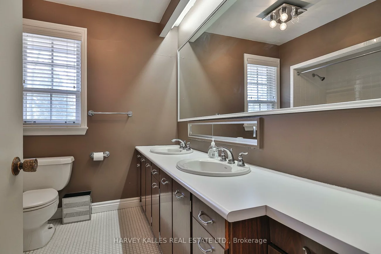 38, Fifeshire, St. Andrew-Windfields, Toronto