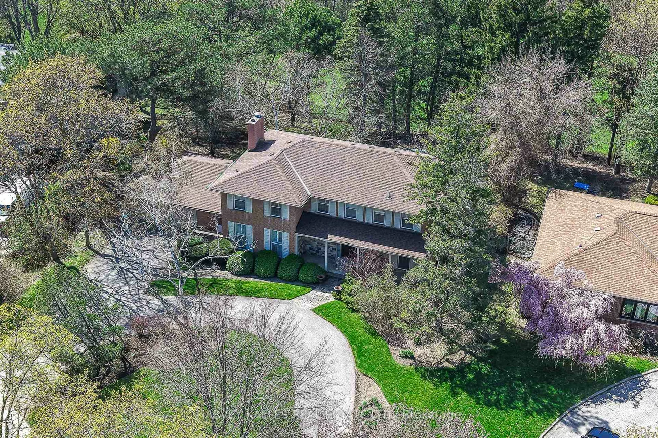 38, Fifeshire, St. Andrew-Windfields, Toronto