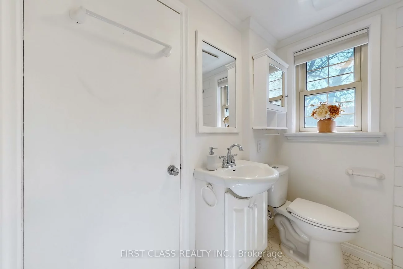 2950, Bayview, Willowdale East, Toronto