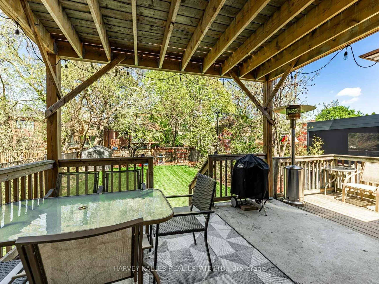 736, Glencairn, Englemount-Lawrence, Toronto