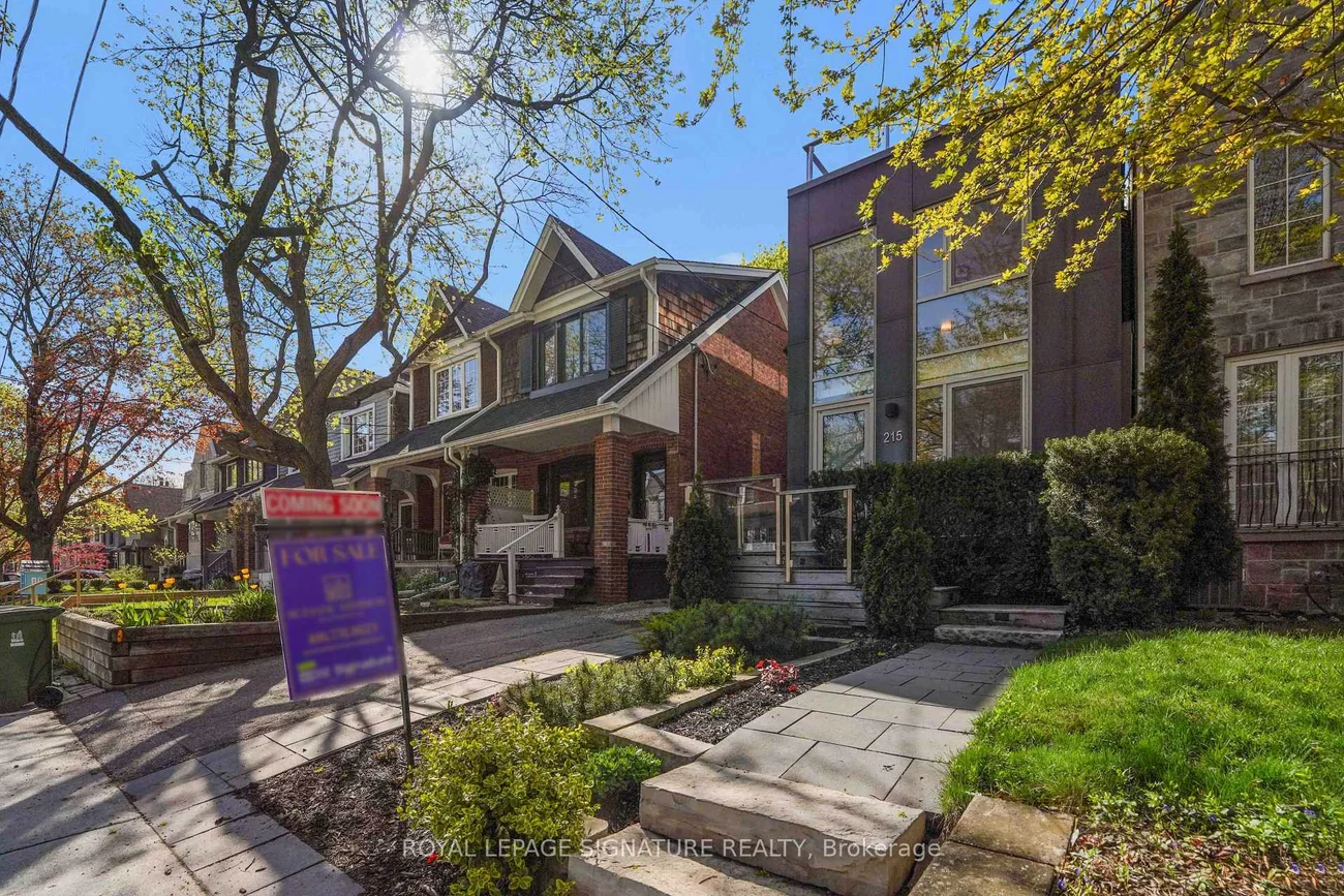 215, Bowood, Lawrence Park North, Toronto