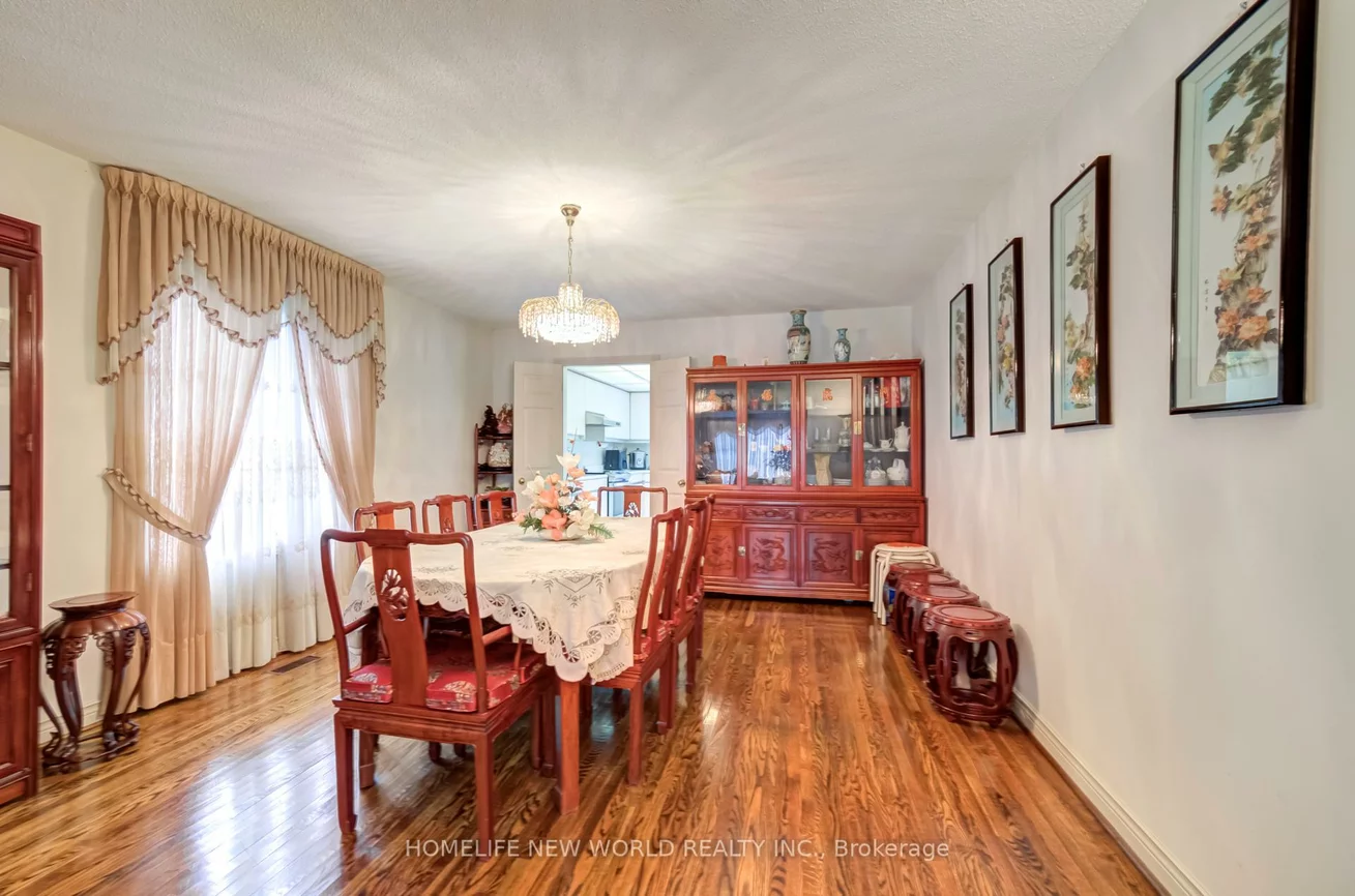 4, Tarbert, Bayview Woods-Steeles, Toronto