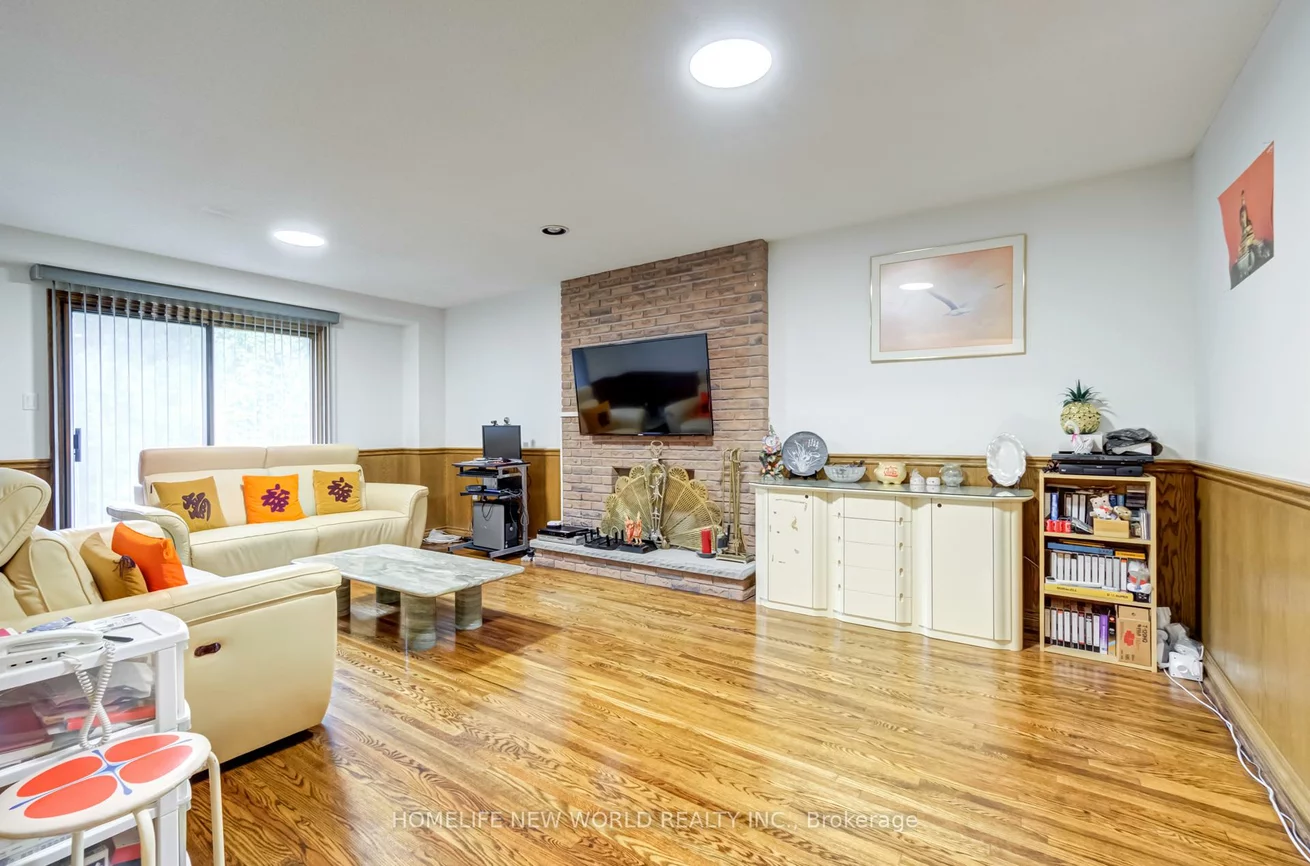 4, Tarbert, Bayview Woods-Steeles, Toronto