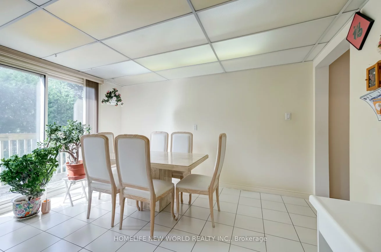 4, Tarbert, Bayview Woods-Steeles, Toronto