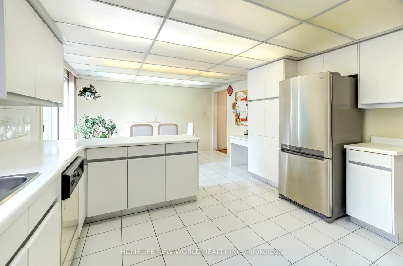 4, Tarbert, Bayview Woods-Steeles, Toronto