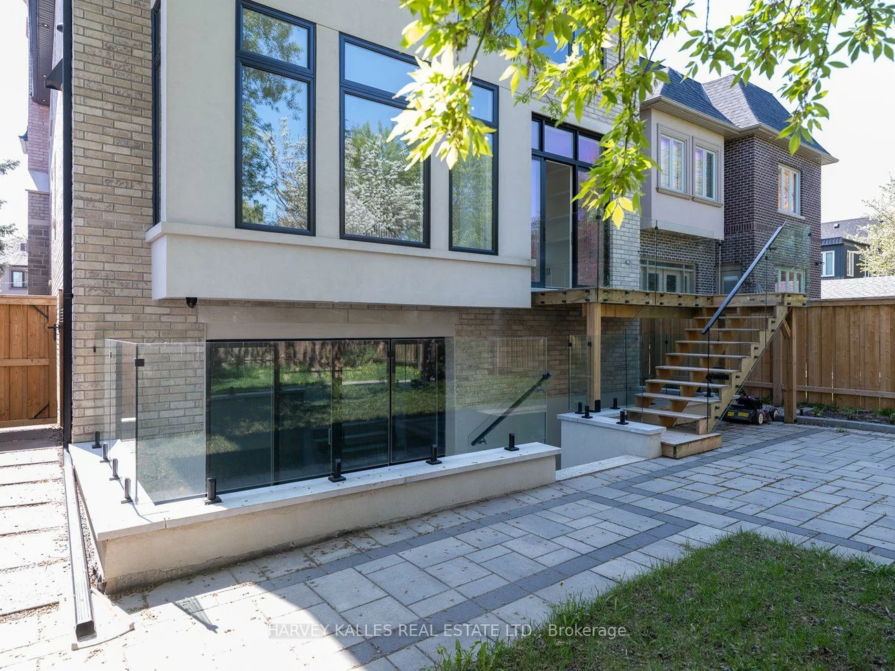 5, Graymar, Clanton Park, Toronto