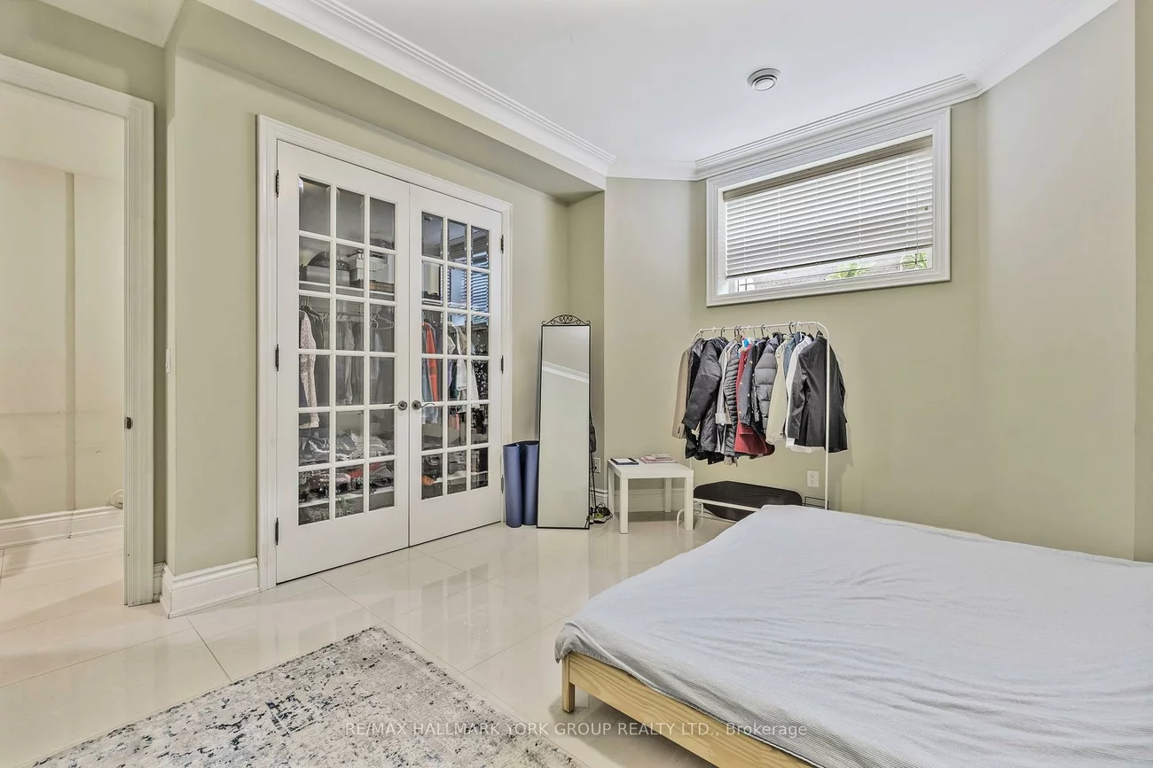 376A, Drewry, Newtonbrook West, Toronto