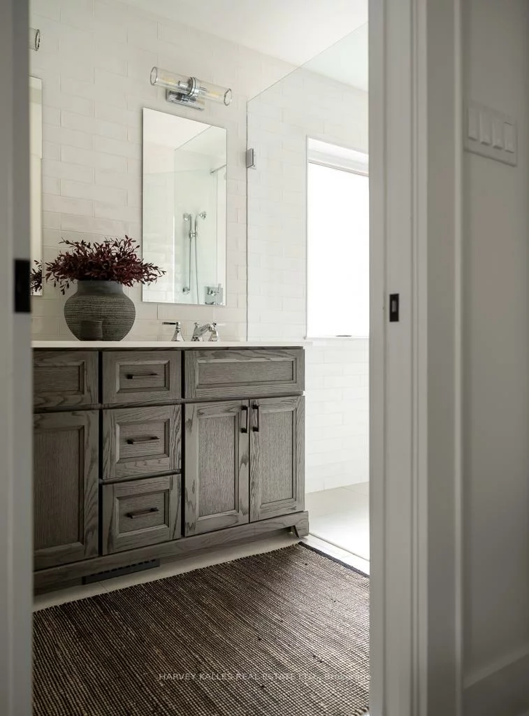516, St Clements, Forest Hill North, Toronto