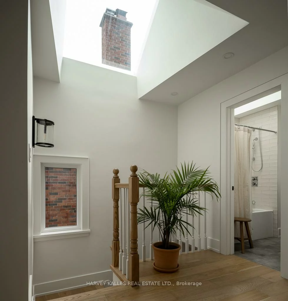 516, St Clements, Forest Hill North, Toronto