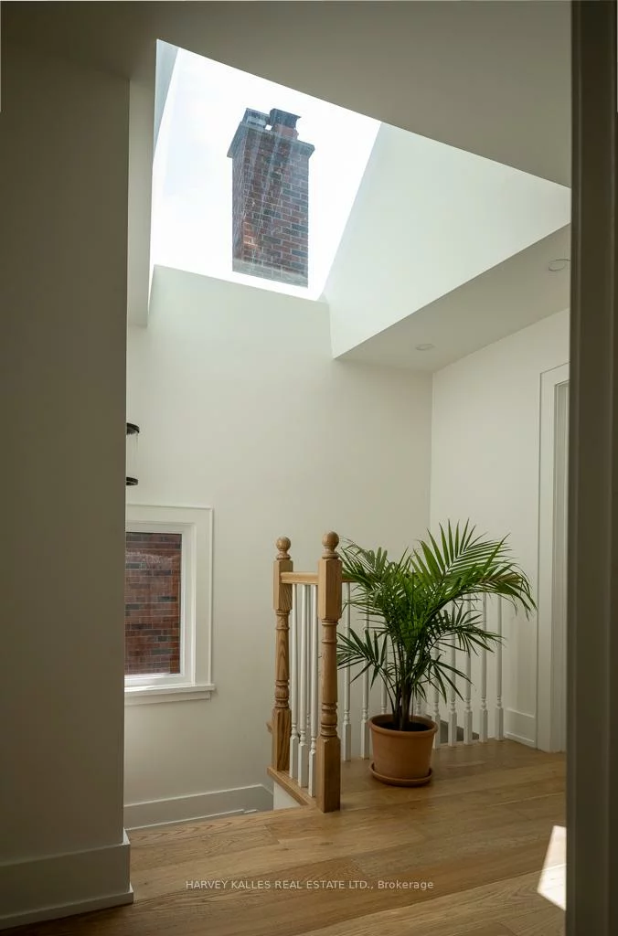 516, St Clements, Forest Hill North, Toronto