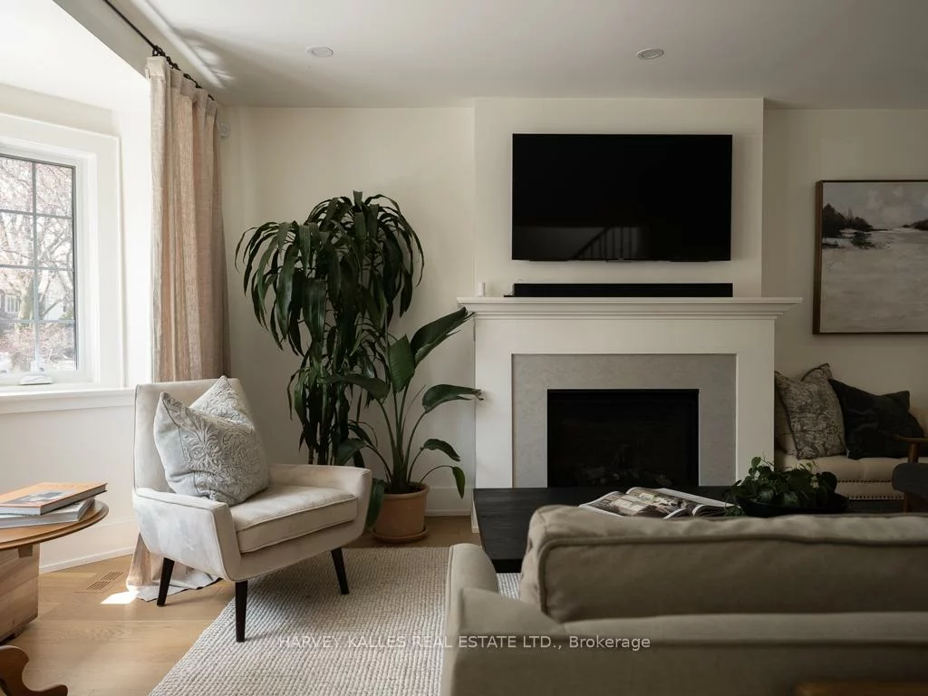 516, St Clements, Forest Hill North, Toronto