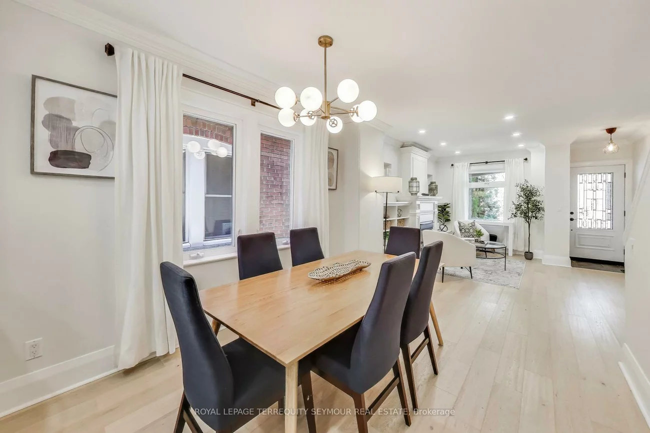 351, Roehampton, Mount Pleasant East, Toronto