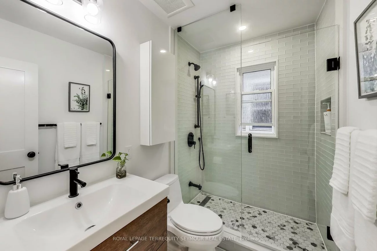 351, Roehampton, Mount Pleasant East, Toronto