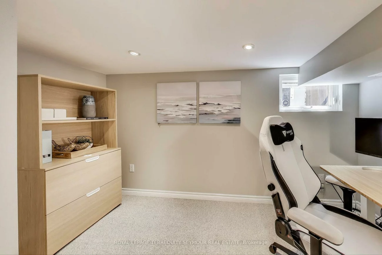 351, Roehampton, Mount Pleasant East, Toronto