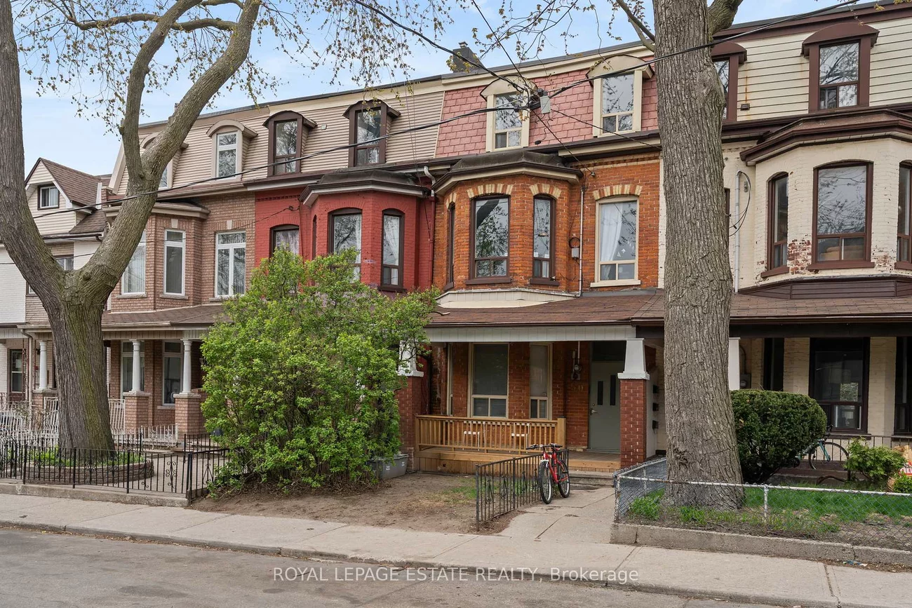 50, Grove, Trinity-Bellwoods, Toronto