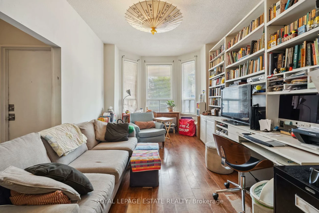 50, Grove, Trinity-Bellwoods, Toronto