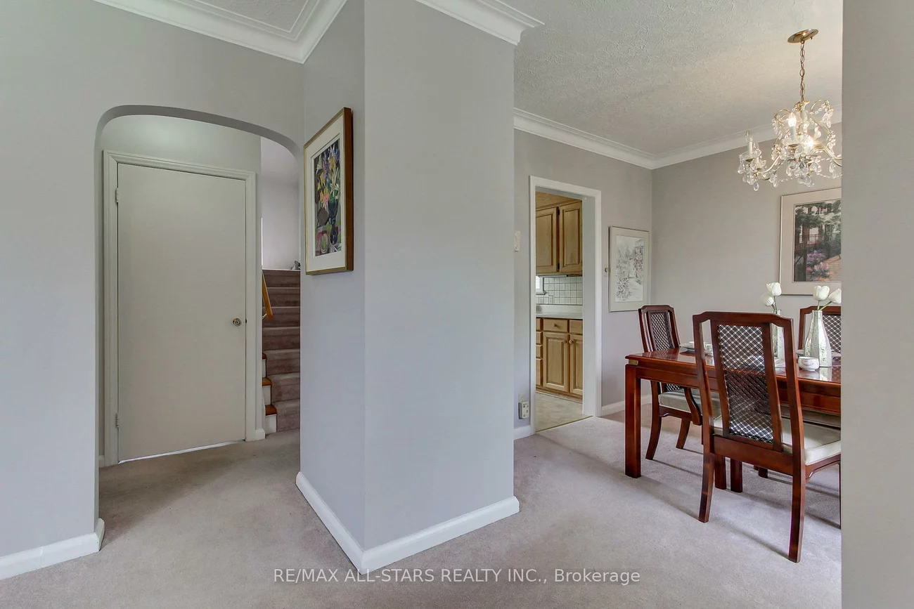 12, Grantbrook, Newtonbrook West, Toronto
