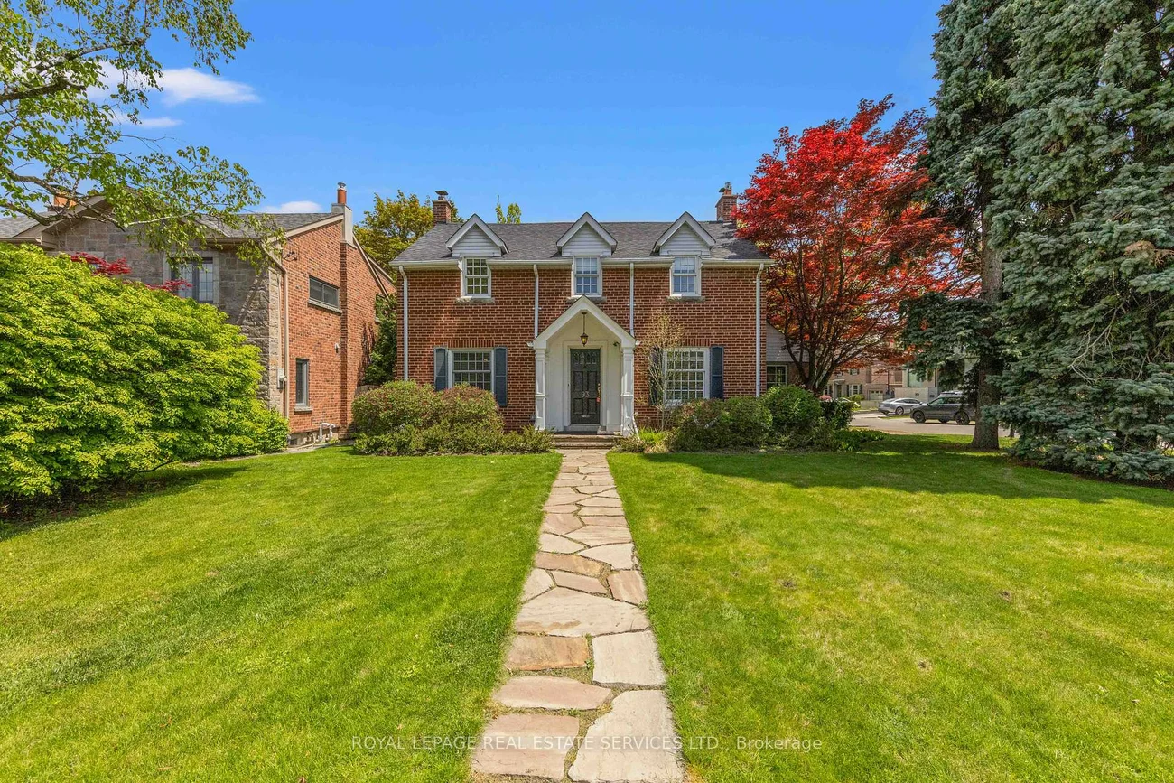 93, Esgore, Bedford Park-Nortown, Toronto