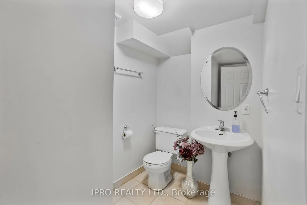 162, Goulding, Newtonbrook West, Toronto