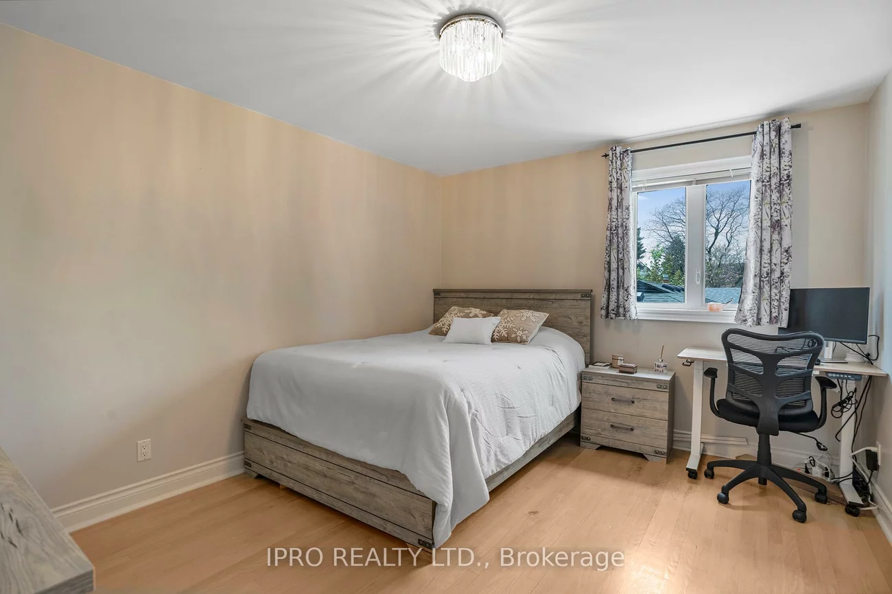 162, Goulding, Newtonbrook West, Toronto