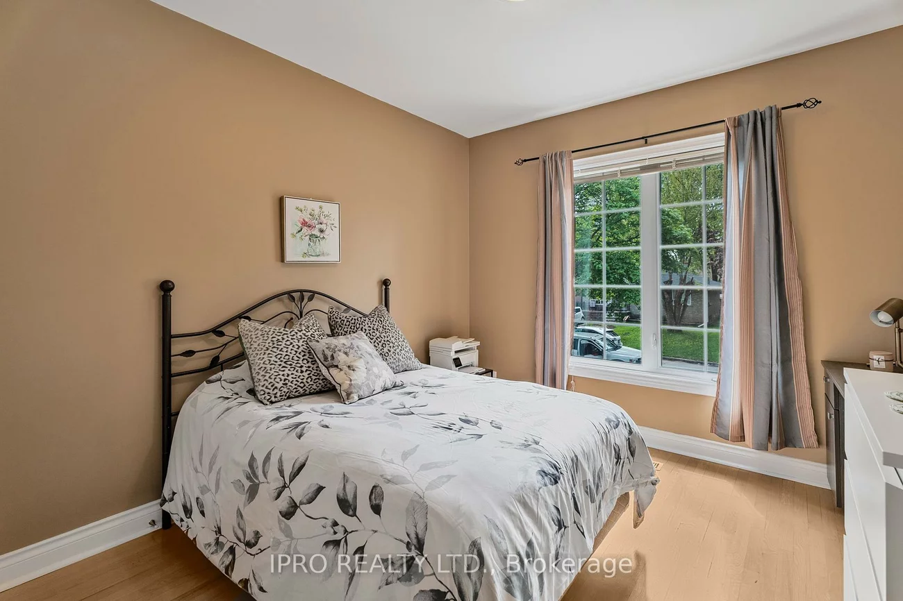 162, Goulding, Newtonbrook West, Toronto