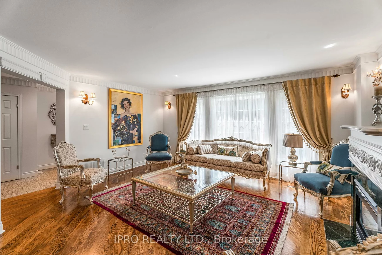 162, Goulding, Newtonbrook West, Toronto