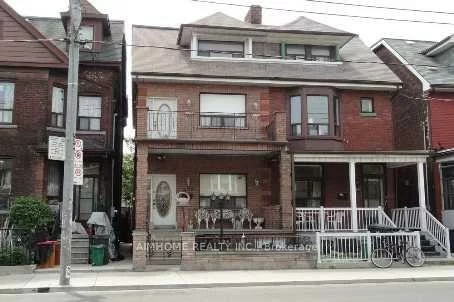 598, Bathurst, Palmerston-Little Italy, Toronto