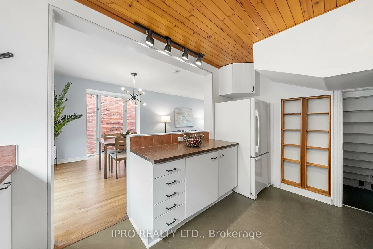 134, Helendale, Yonge-Eglinton, Toronto