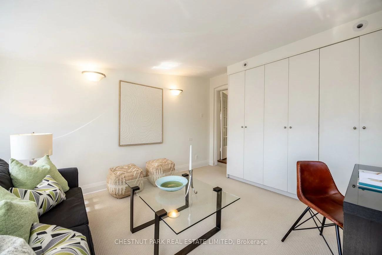 63, St Leonards, Lawrence Park South, Toronto