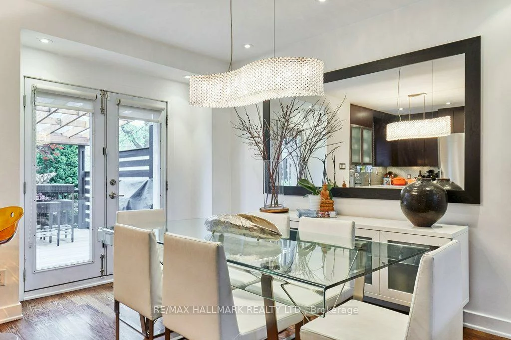 280, Manor, Mount Pleasant East, Toronto