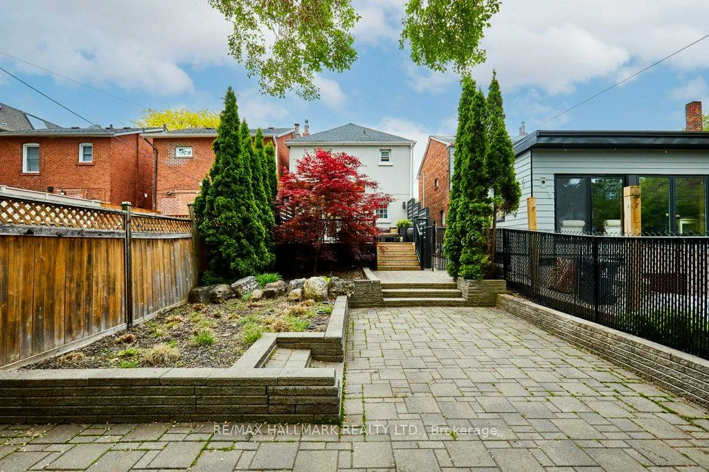 280, Manor, Mount Pleasant East, Toronto