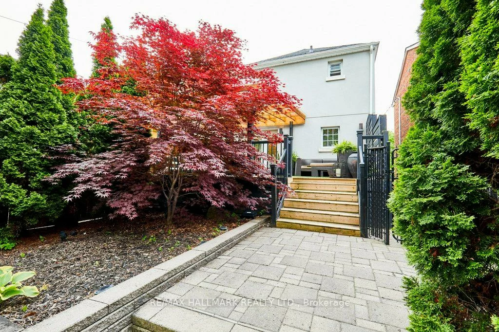 280, Manor, Mount Pleasant East, Toronto