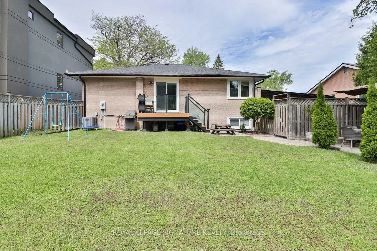 76, Berkinshaw, Banbury-Don Mills, Toronto