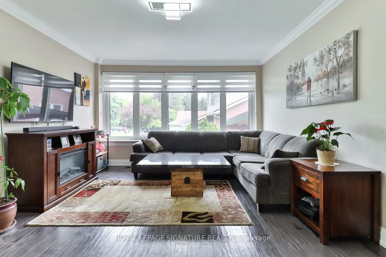 76, Berkinshaw, Banbury-Don Mills, Toronto