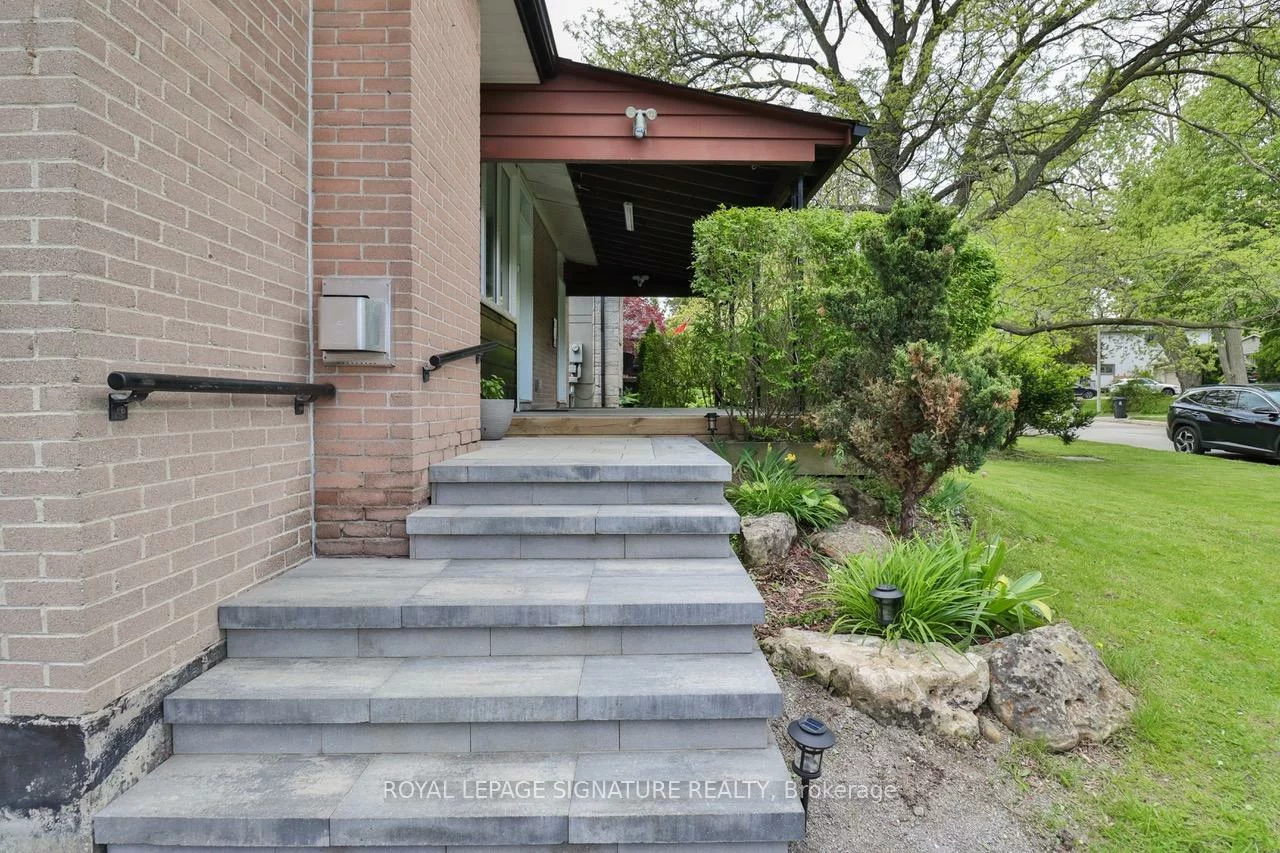 76, Berkinshaw, Banbury-Don Mills, Toronto