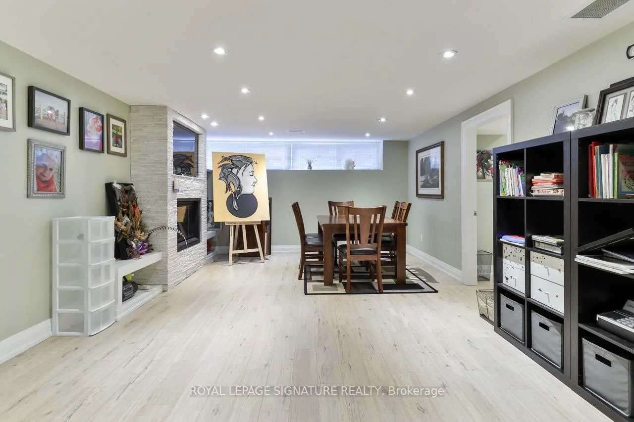 76, Berkinshaw, Banbury-Don Mills, Toronto