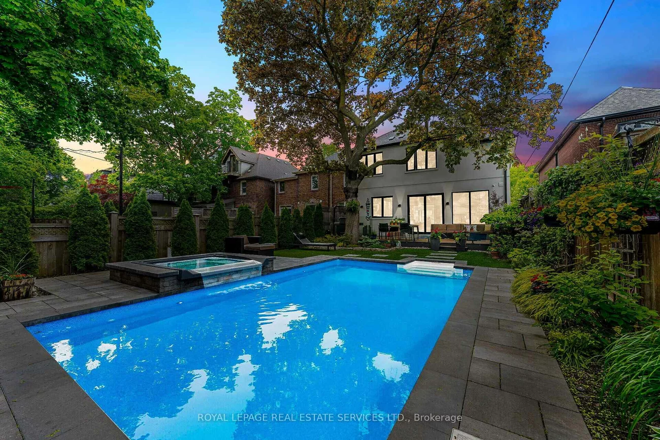 529, Briar Hill, Forest Hill North, Toronto